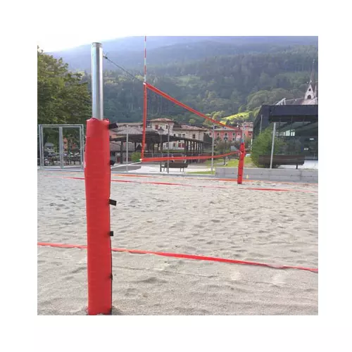 Impianto beach volley e beach tennis in acciaio zincato a caldo per esterni.