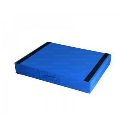 Plyo Box 90x70x15h. cm., in materiale espanso a densità differenziata, rivestime